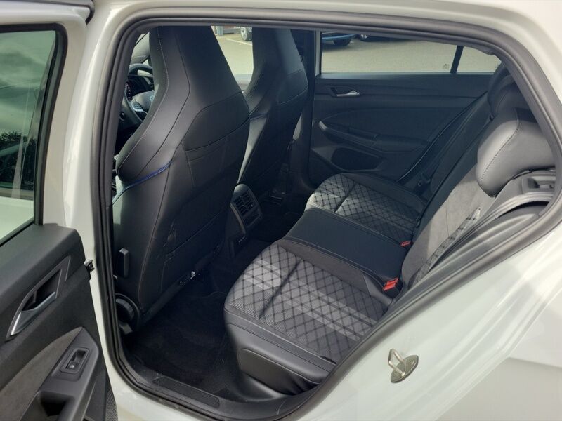 More views of Volkswagen Golf