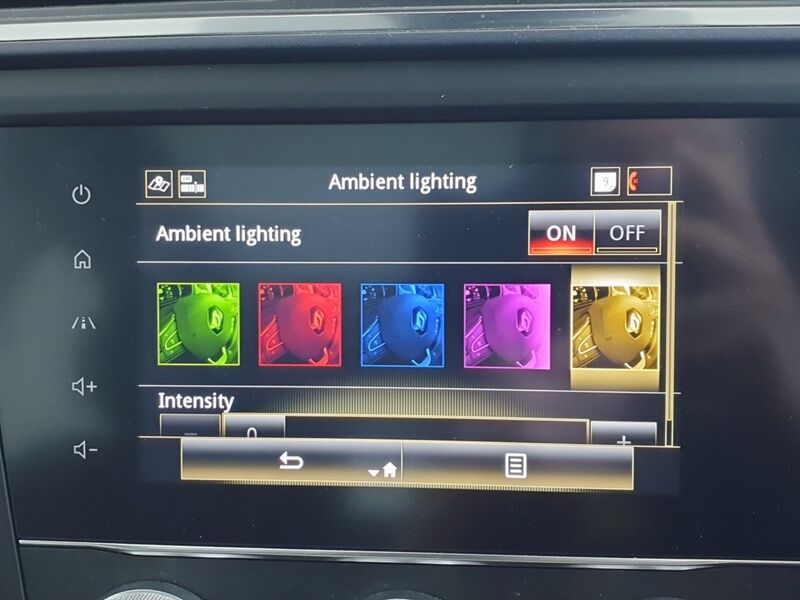 More views of Renault Kadjar