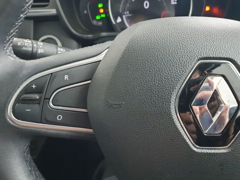 More views of Renault Kadjar