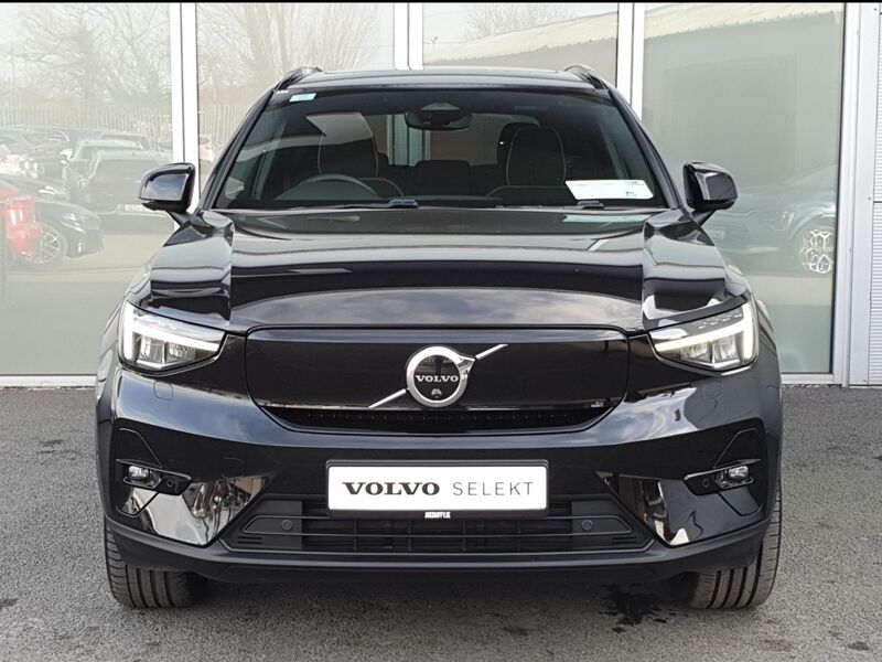 More views of Volvo XC40