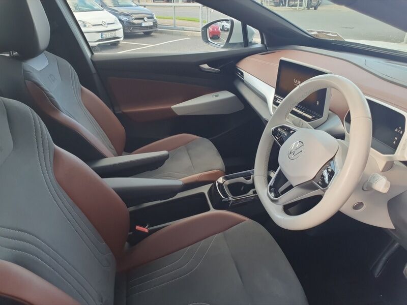 More views of Volkswagen ID.4