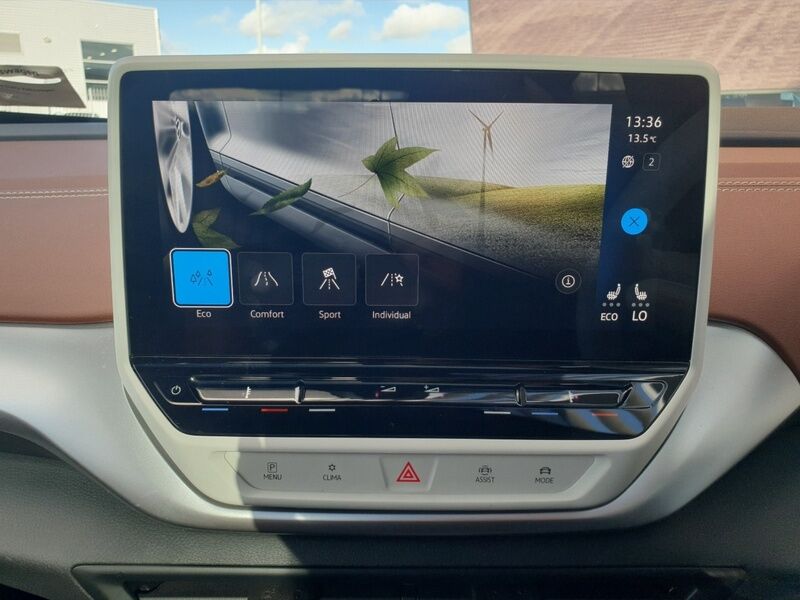 More views of Volkswagen ID.4