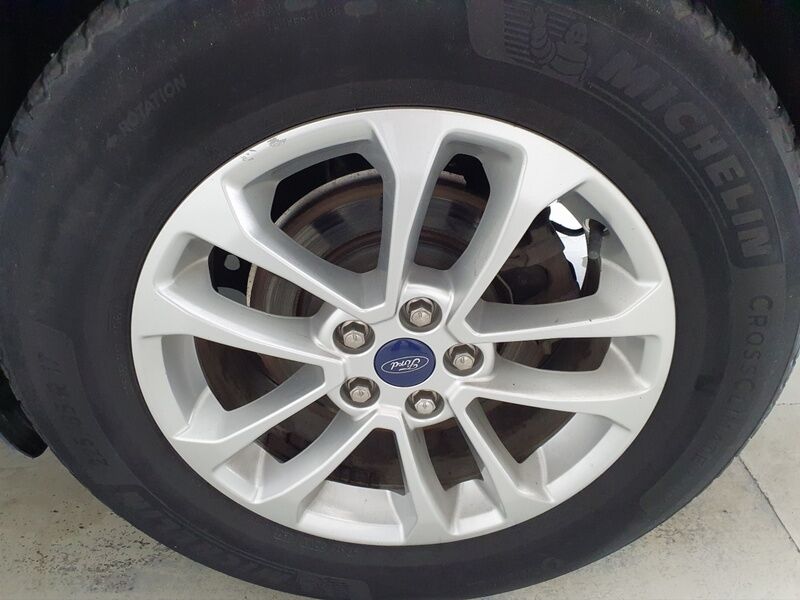 More views of Ford Kuga