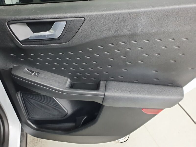 More views of Ford Kuga