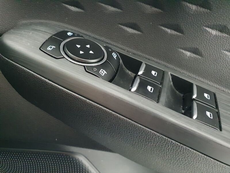 More views of Ford Kuga