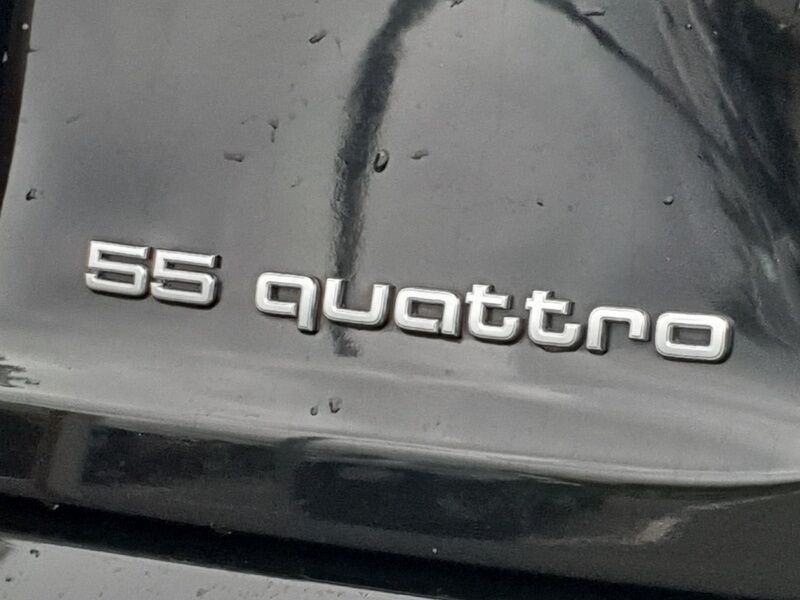 More views of Audi e-tron