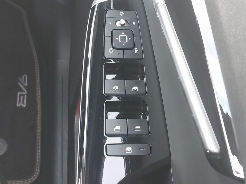 More views of Kia EV6