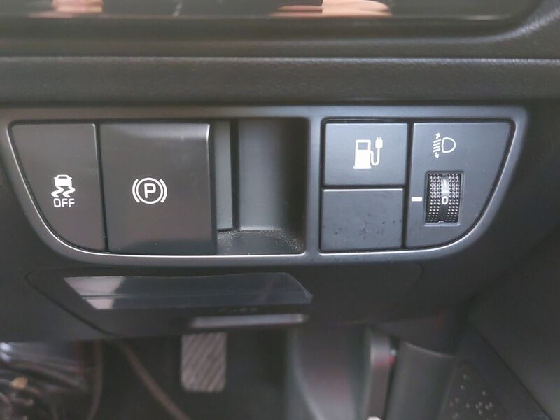 More views of Kia EV6