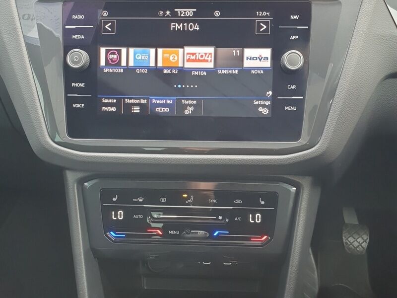 More views of Volkswagen Tiguan