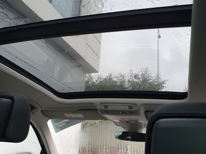 More views of Volkswagen Tiguan