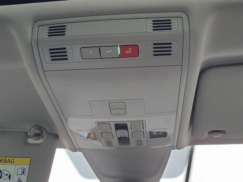 More views of Volkswagen Tiguan