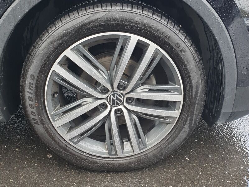 More views of Volkswagen Tiguan