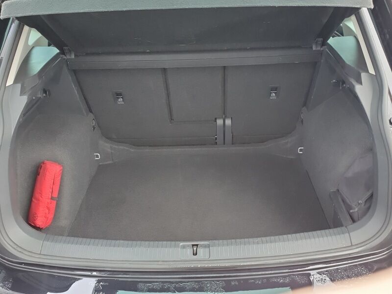 More views of Volkswagen Tiguan