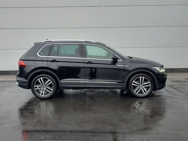 More views of Volkswagen Tiguan