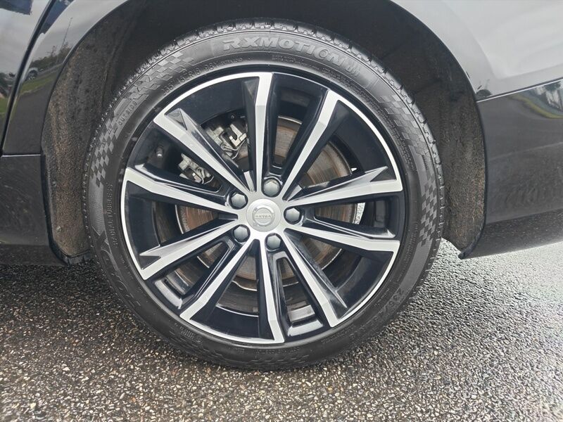 More views of Volvo V60