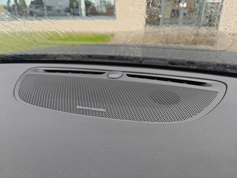 More views of Volvo V60