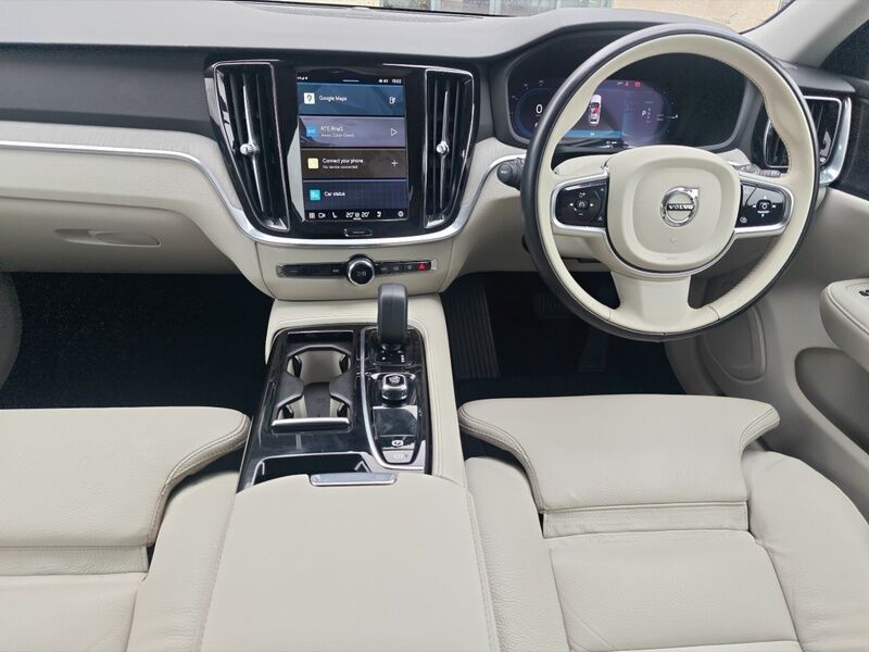 More views of Volvo V60