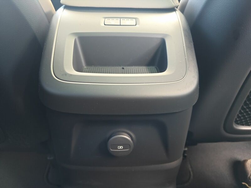 More views of Volvo XC60