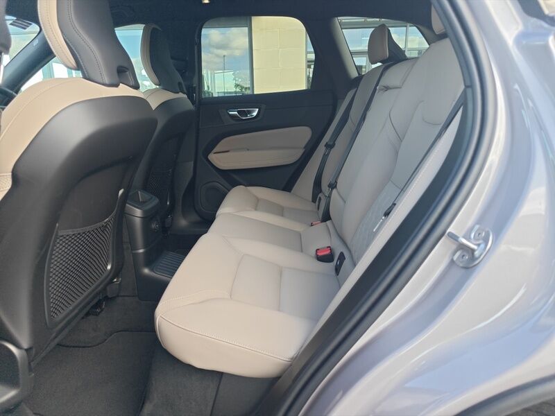 More views of Volvo XC60