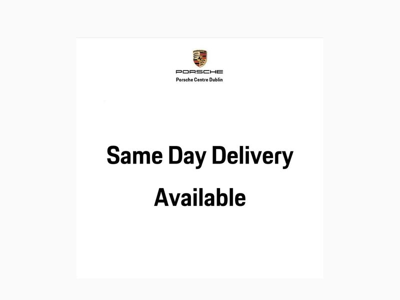 More views of Porsche Macan