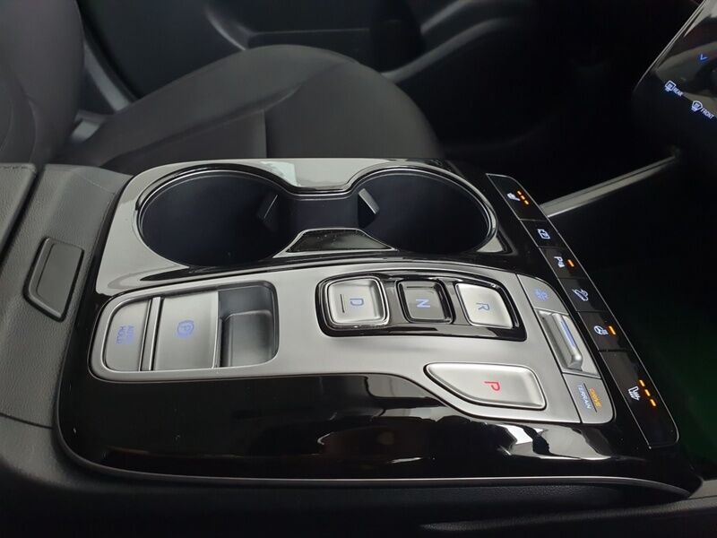 More views of Hyundai Tucson