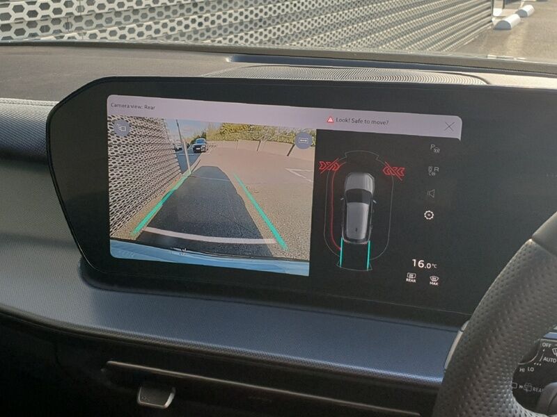 More views of Audi Q3