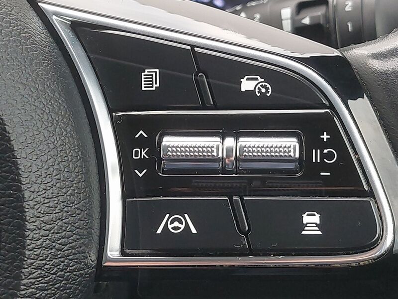 More views of Kia XCeed