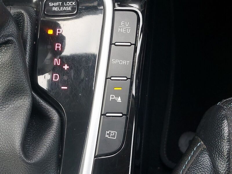 More views of Kia XCeed