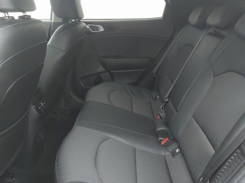 More views of Kia XCeed