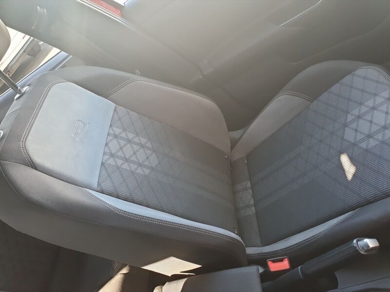 More views of Volkswagen Taigo