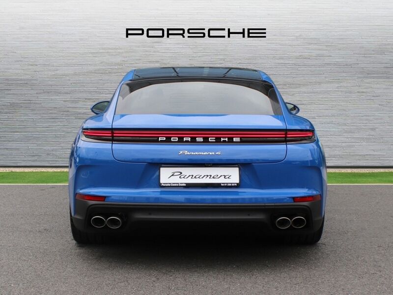 More views of Porsche Panamera