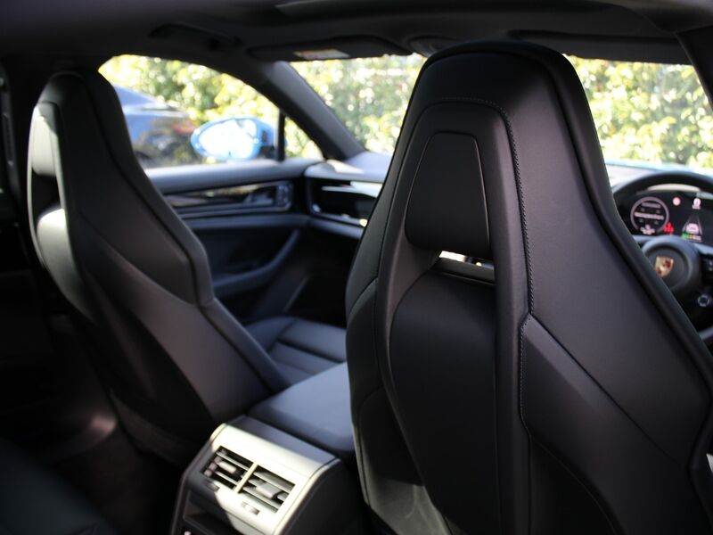 More views of Porsche Panamera