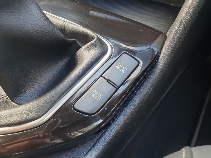 More views of Kia Sportage