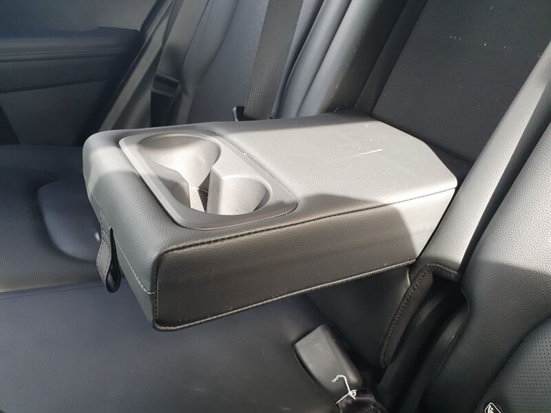 More views of Kia Sportage