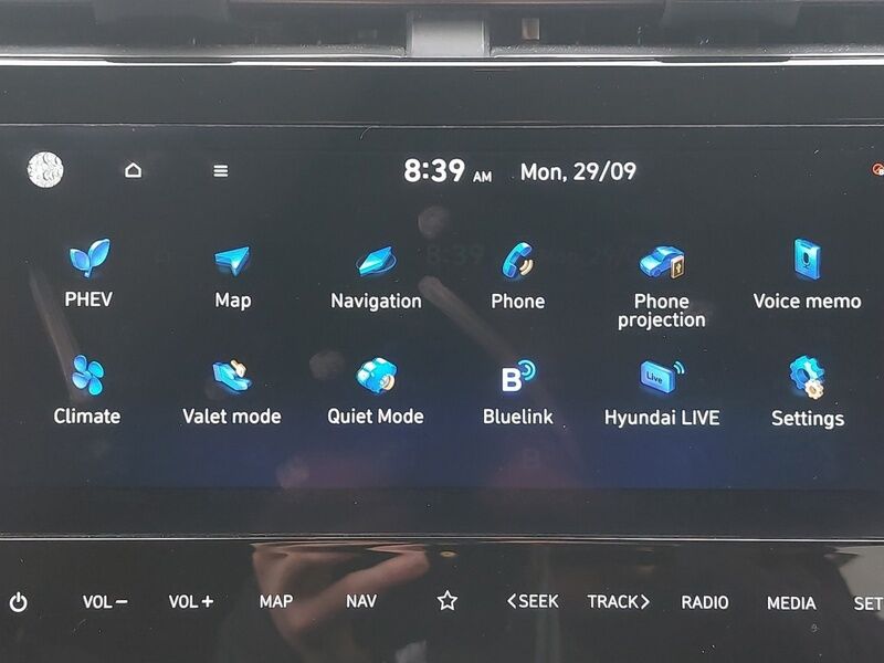 More views of Hyundai Tucson