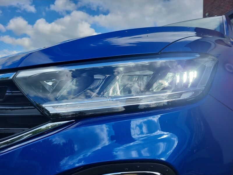 More views of Volkswagen T-Roc