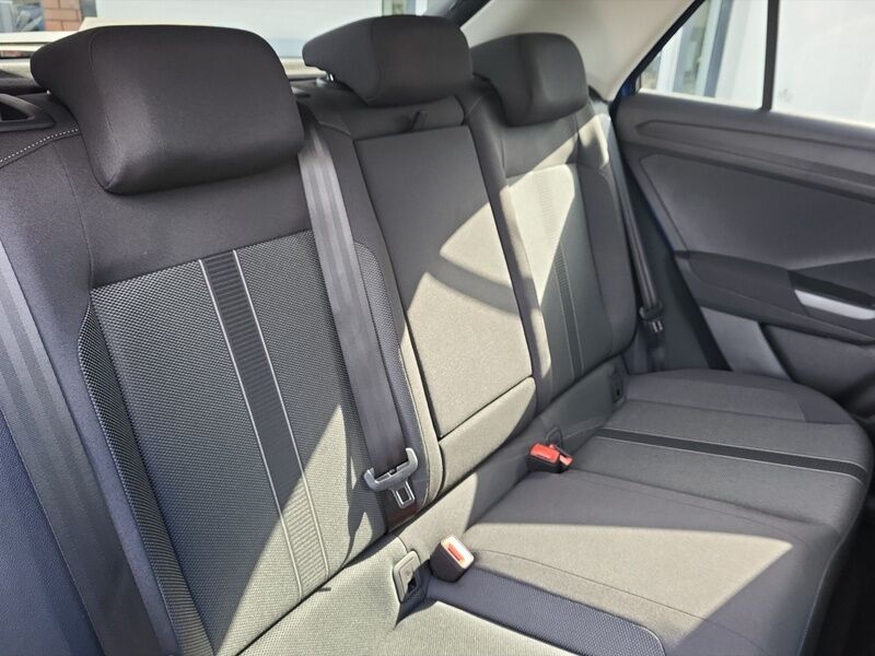 More views of Volkswagen T-Roc