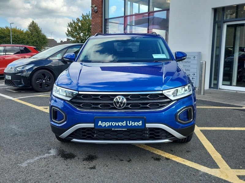 More views of Volkswagen T-Roc