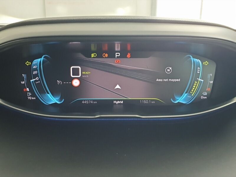 More views of Peugeot 3008