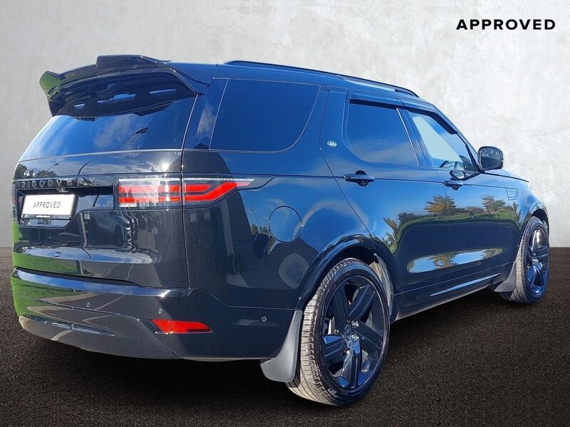 More views of Land Rover Discovery