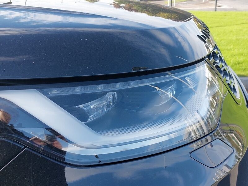 More views of Land Rover Discovery