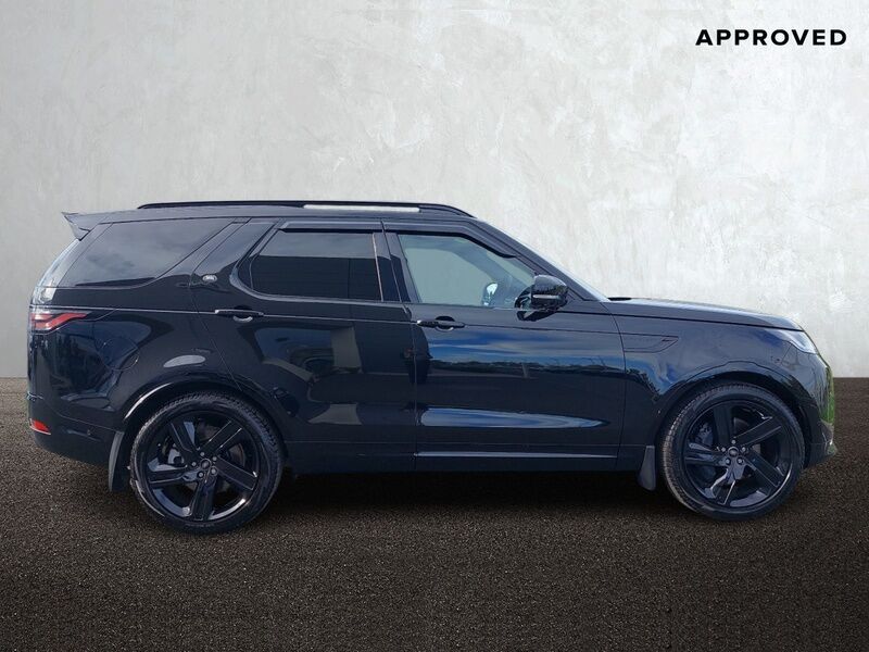 More views of Land Rover Discovery