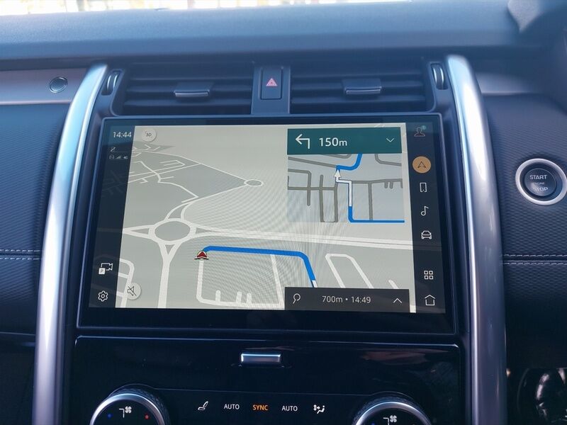 More views of Land Rover Discovery