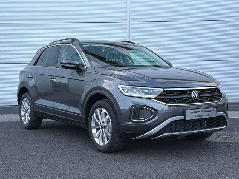 More views of Volkswagen T-Roc