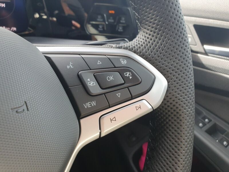 More views of Volkswagen Golf