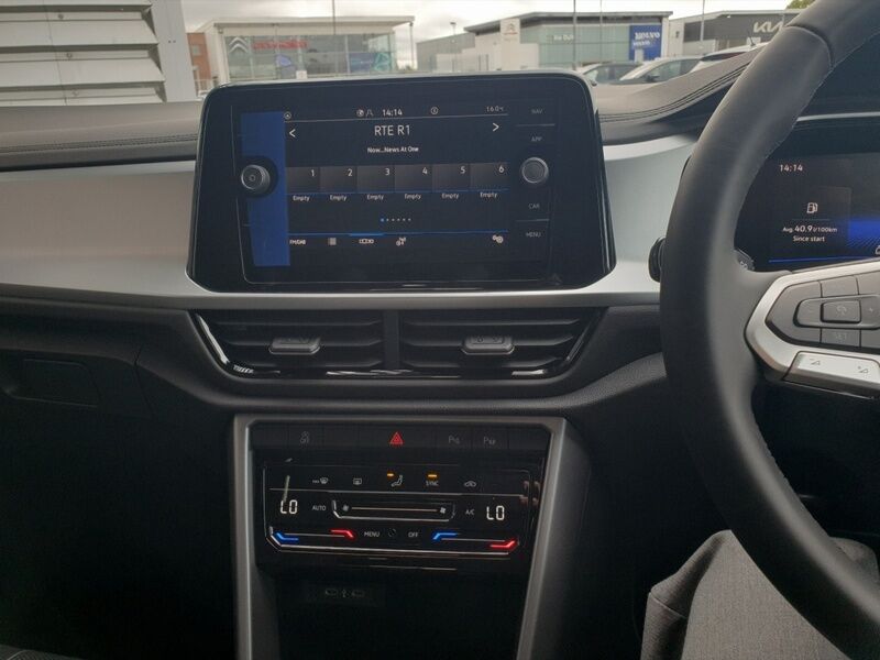 More views of Volkswagen T-Roc