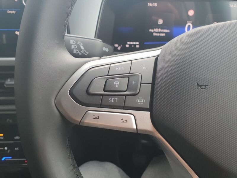 More views of Volkswagen T-Roc