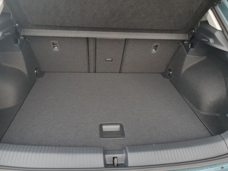 More views of Volkswagen T-Roc