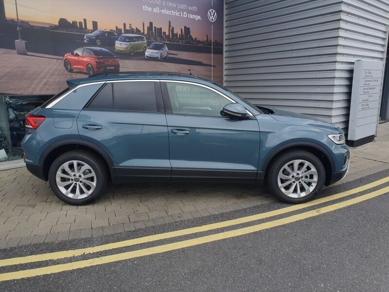 More views of Volkswagen T-Roc