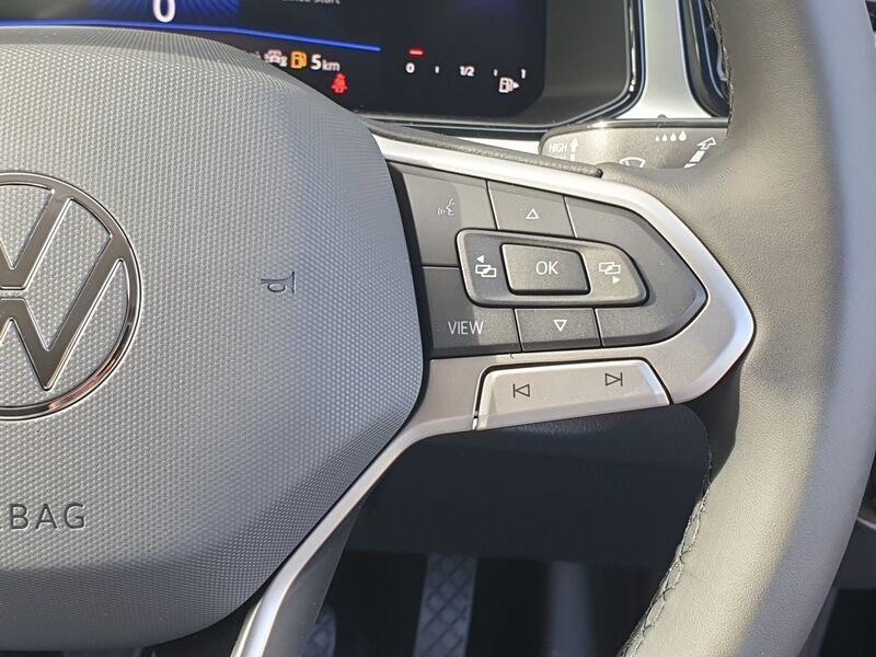 More views of Volkswagen T-Roc